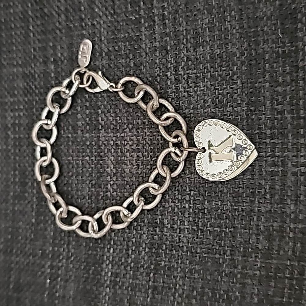J Lo by Jennifer Lopez K Monogram Charm Bracelet 💍